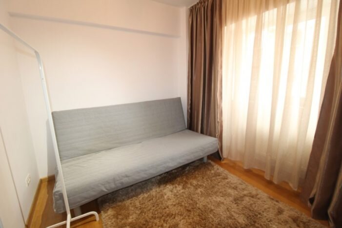 Universitate Inchiriere apartament 3 camere bloc 1980 centrala proprie